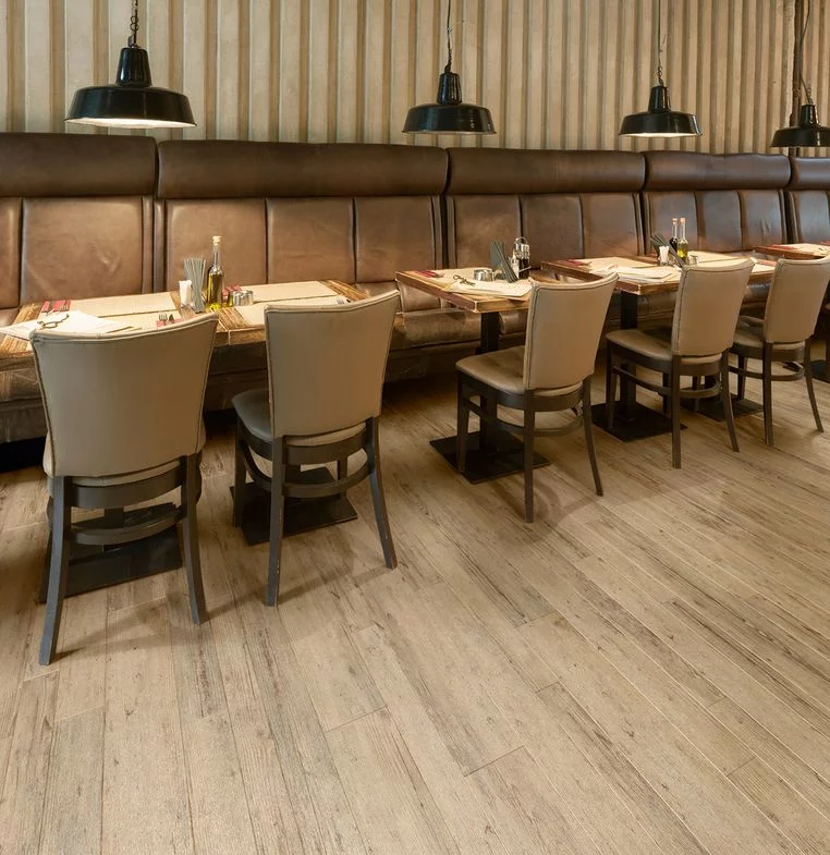 Polyflor vinyl floorng for leisure and hospitality 10