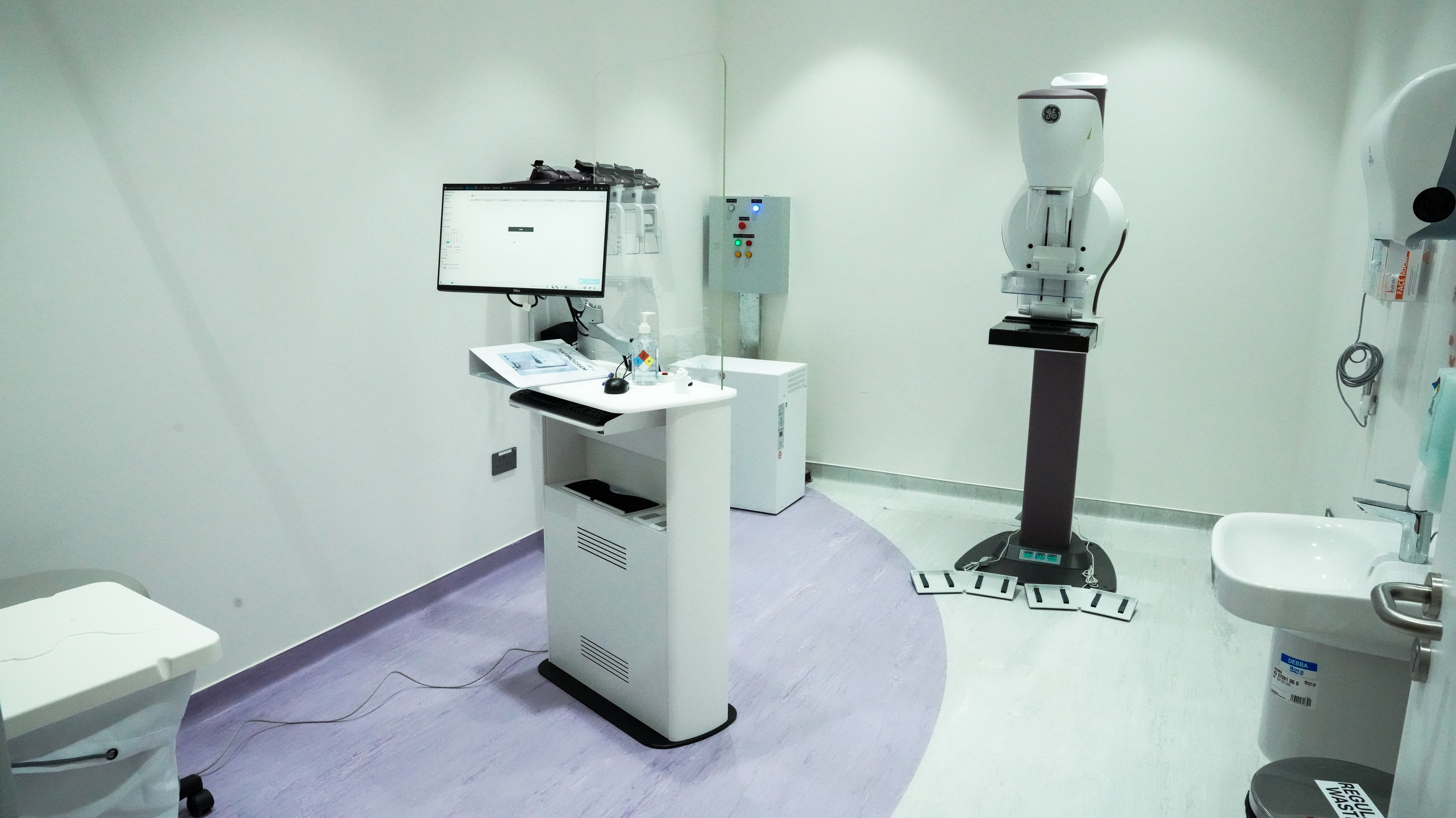 Easy-to-Clean Hospital Flooring