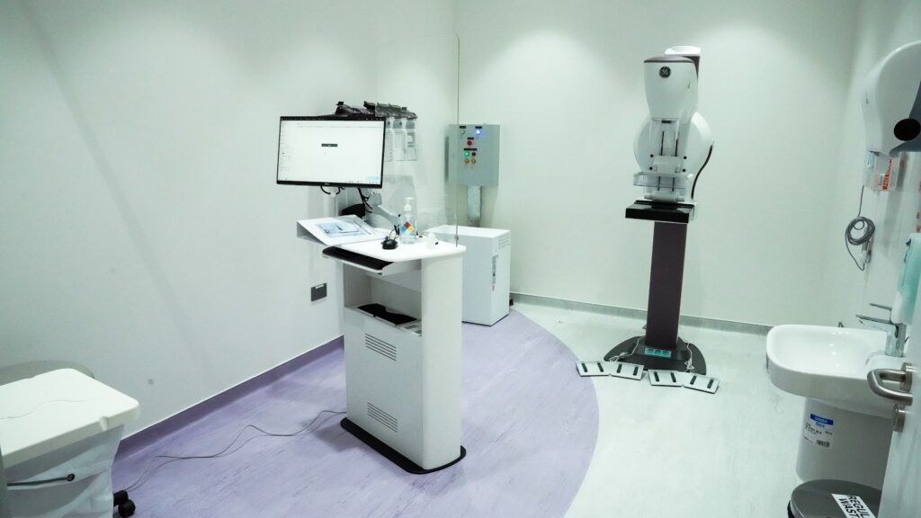 Laboratory vinyl flooring